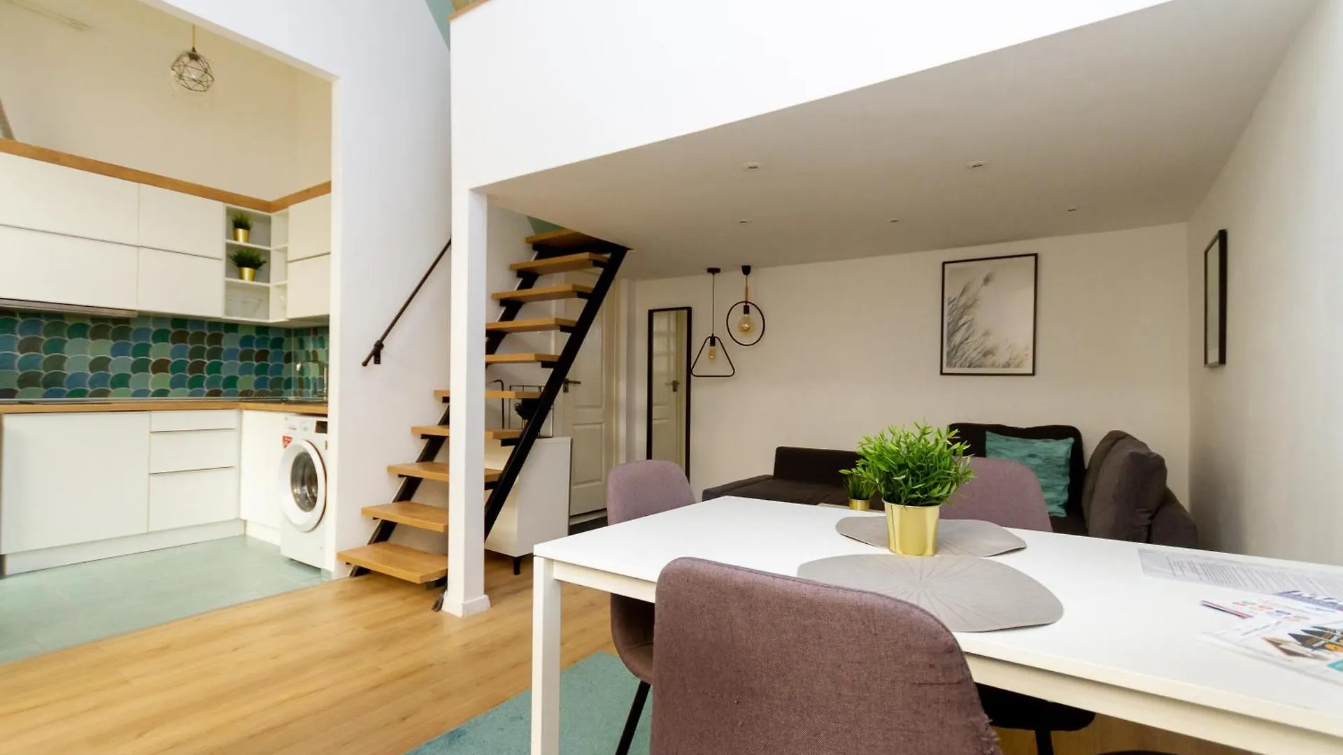 Apartamento Stylish Suite Westend Budapest Hungría